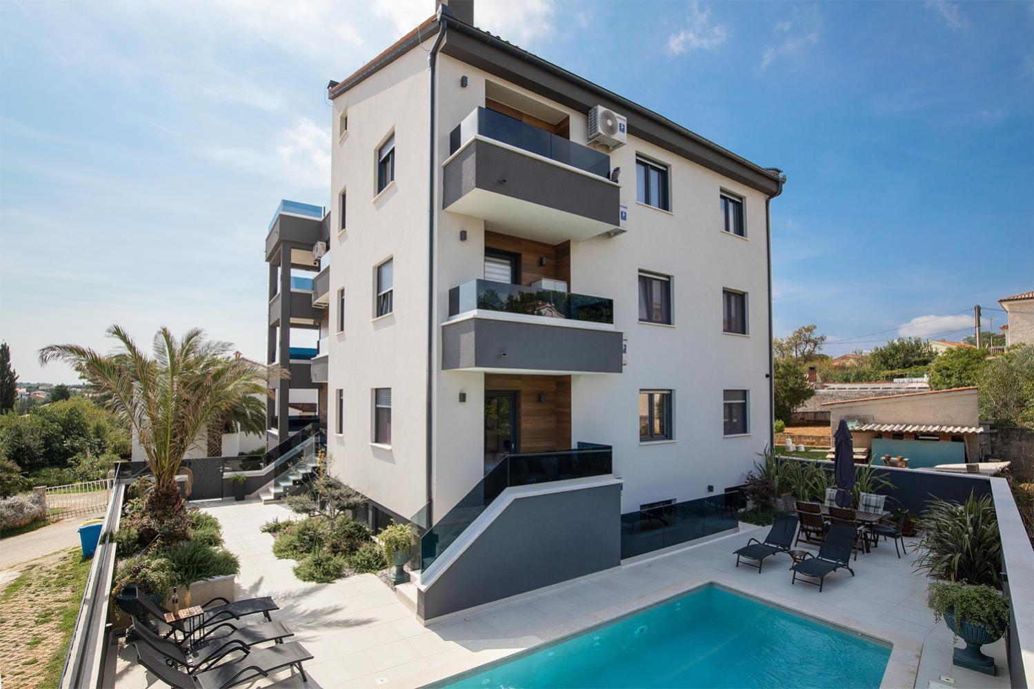Apartments Sara II Ližnjan Exterior foto